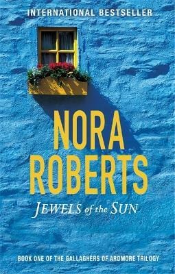 Tears of the Moon (Gallaghers of Ardmore, #2) by Nora Roberts