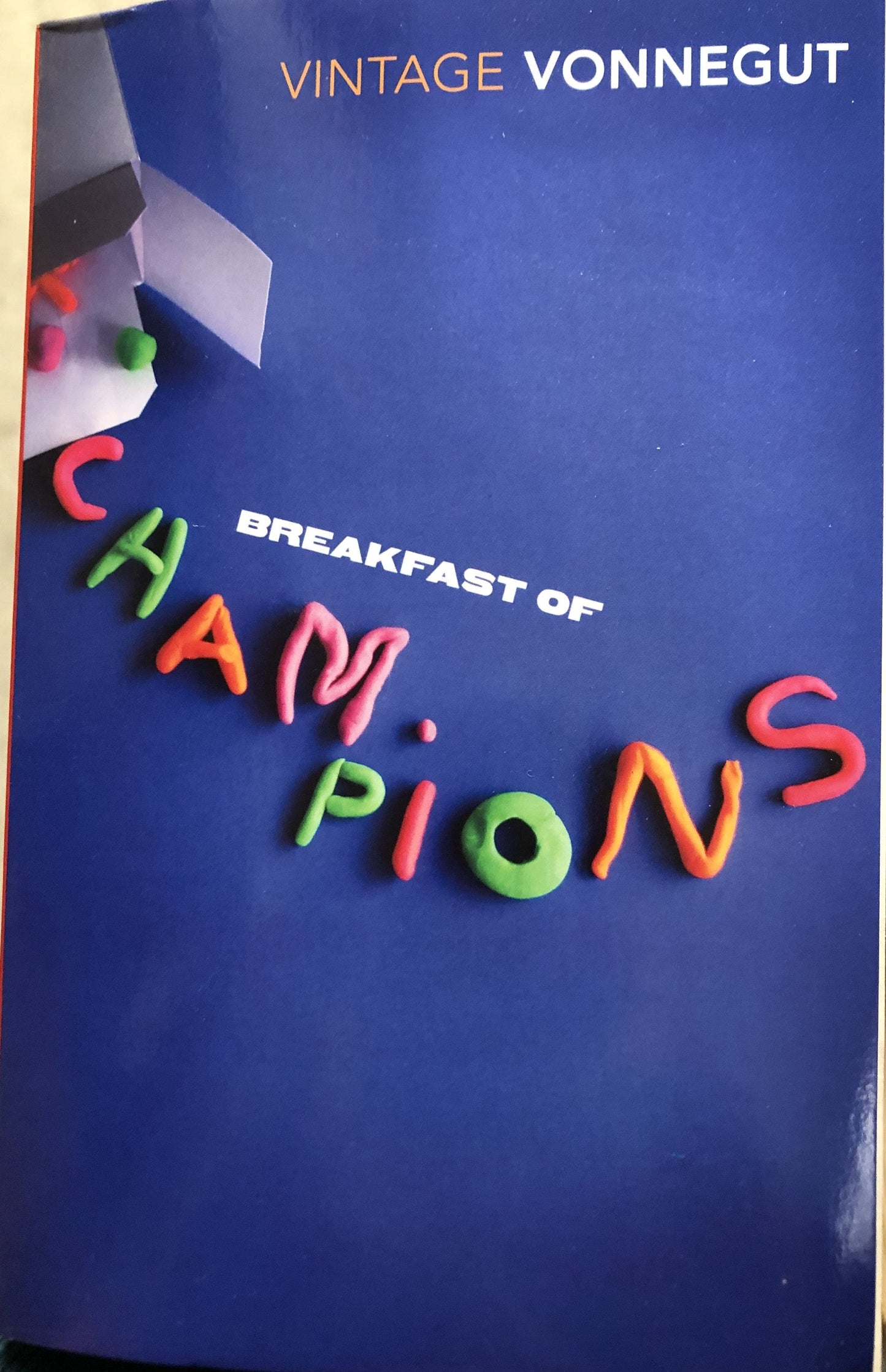 Marissa's Books & Gifts, LLC 9780099577935 Breakfast of Champions