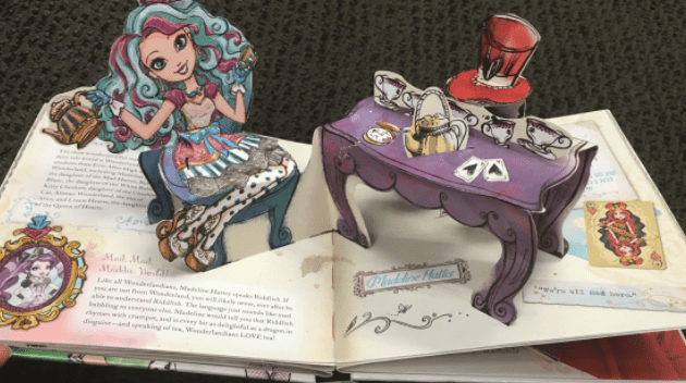 Marissa's Books & Gifts, LLC 9780316377188 Ever After High: An Enchanted Pop-Up Scrapbook