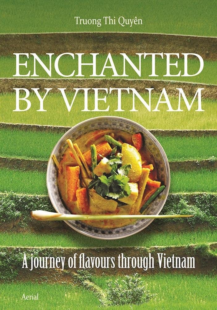 Marissa's Books & Gifts, LLC 9789402601244 Enchanted by Vietnam: A Journey of Flavours through Vietnam